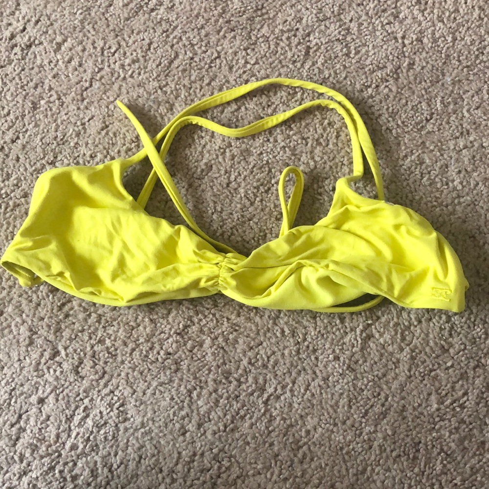 Billabong bikini top
